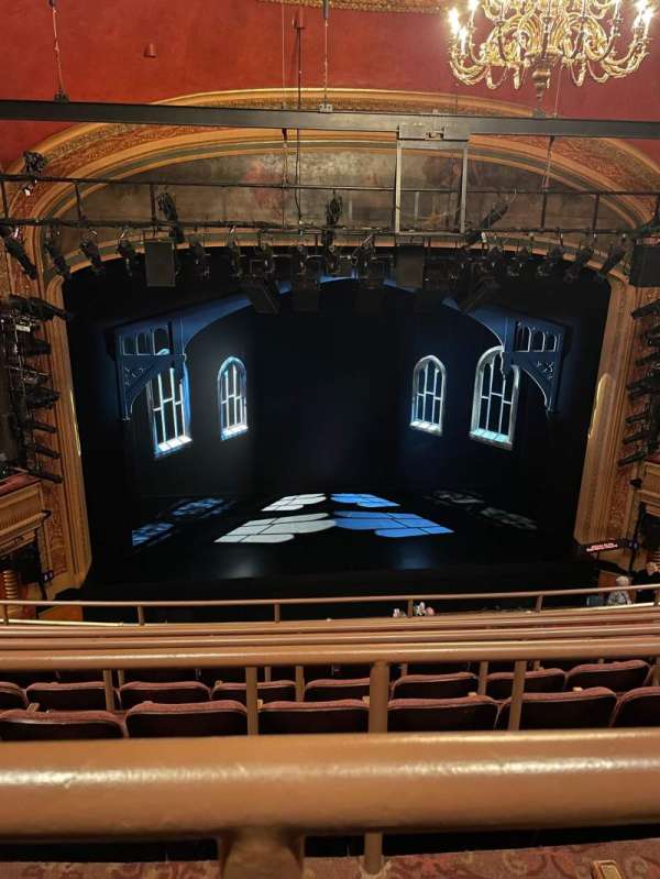 Todd Haimes Theatre, section: Mezzanine, row: F, seat: 124