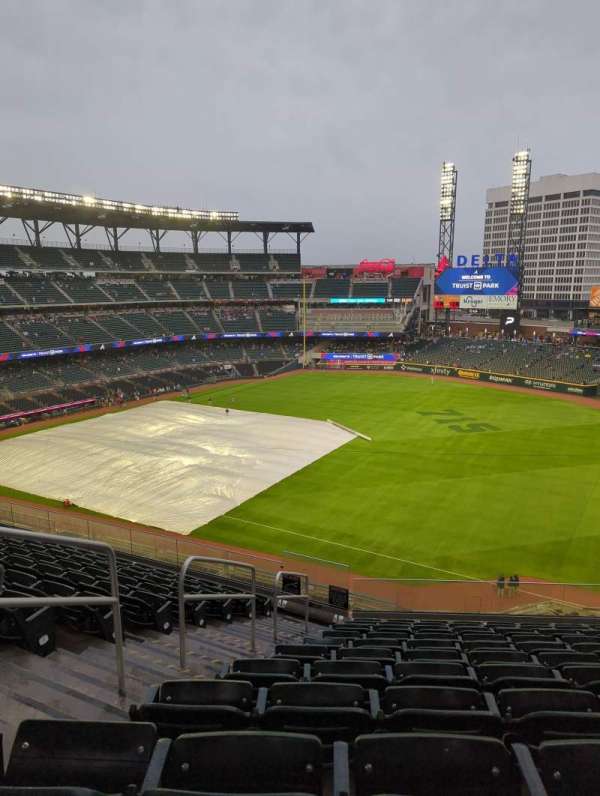 Truist Park, section: 314, row: 11, seat: 17