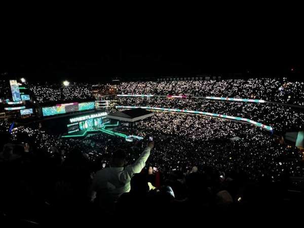 Lincoln Financial Field, section: 206, row: 23, seat: 4