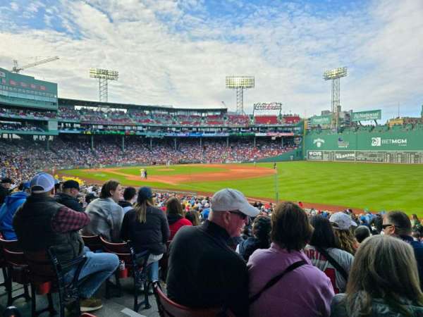 Fenway Park, section: Right Field Box 96, row: UU, seat: 02