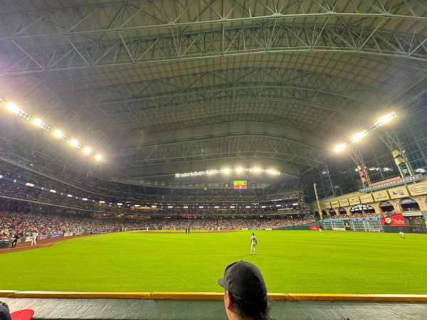 Daikin Park, section: 153, row: 2, seat: 11