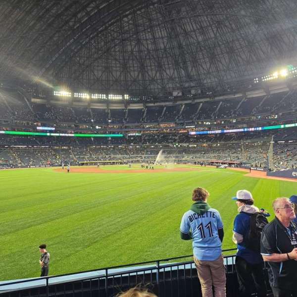 Rogers Centre, section: 145A, row: 5, seat: 4