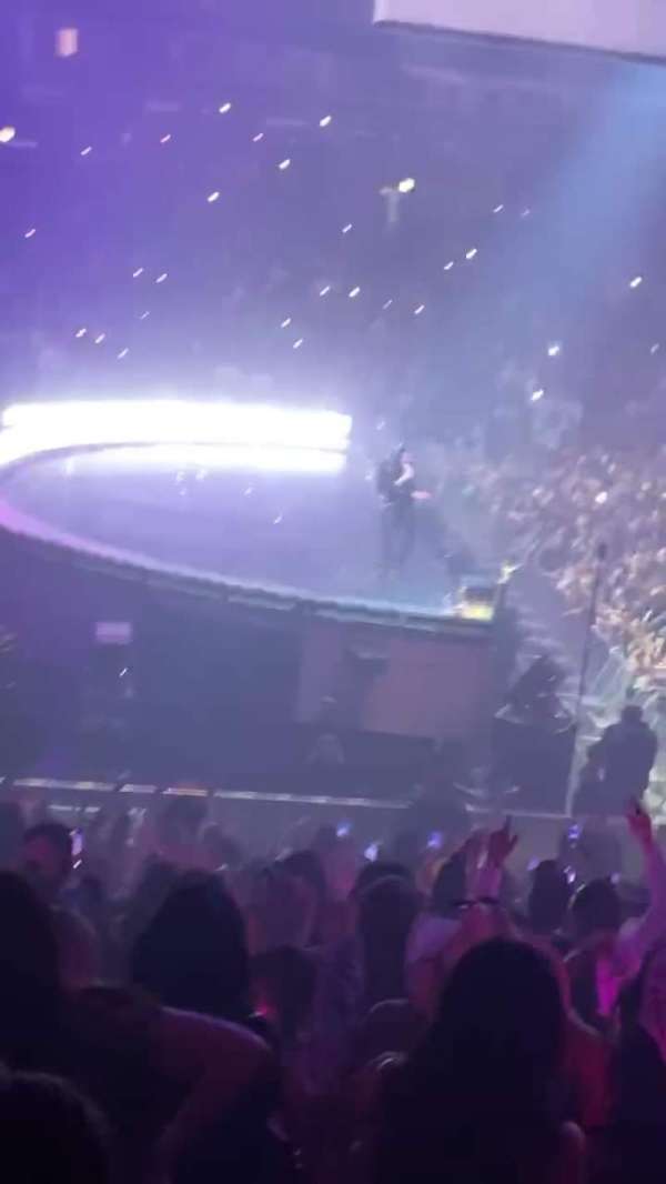 United Center, section: 102, row: 19, seat: 19