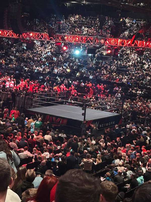 bp pulse LIVE, section: 13, row: Q, seat: 415