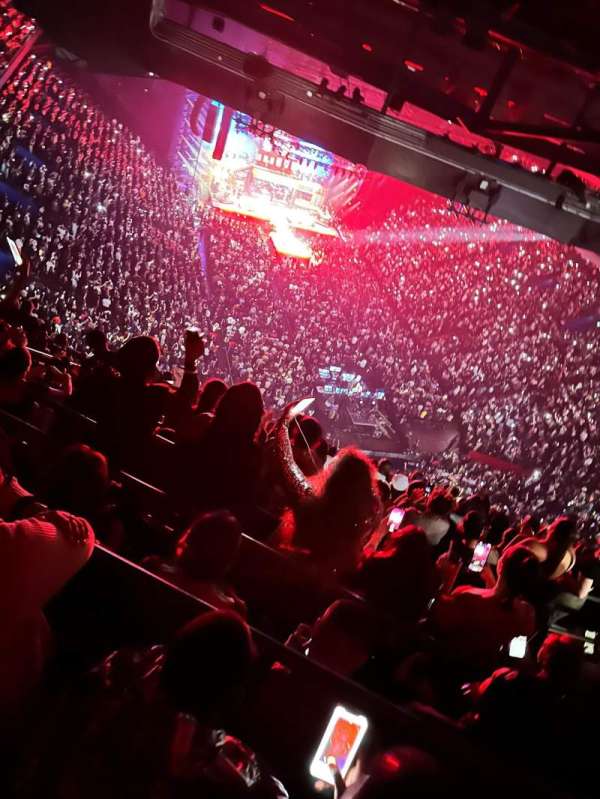 Centre Bell, section: 330, row: O, seat: 13