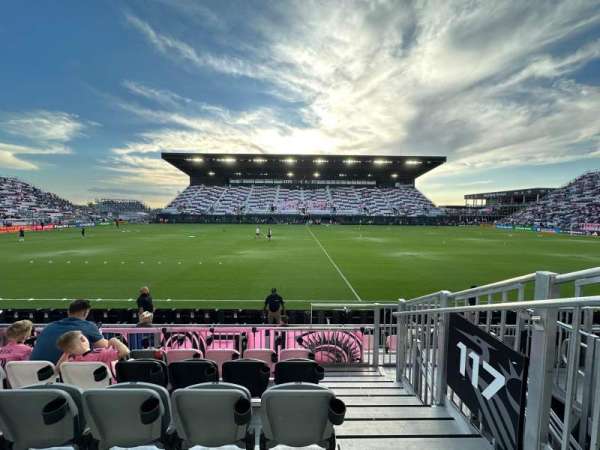 Chase Stadium, section: 117, row: 5, seat: 6