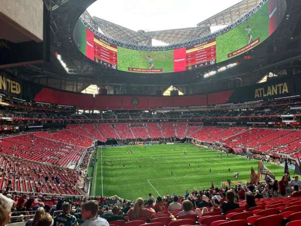 Mercedes-Benz Stadium, section: 103, row: 54, seat: 14