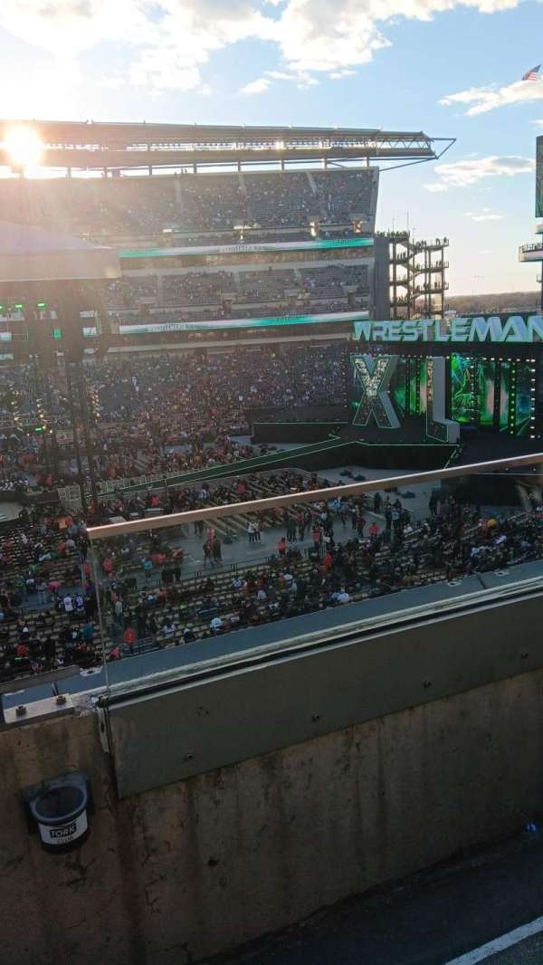 Lincoln Financial Field, section: C21, row: 2, seat: 1