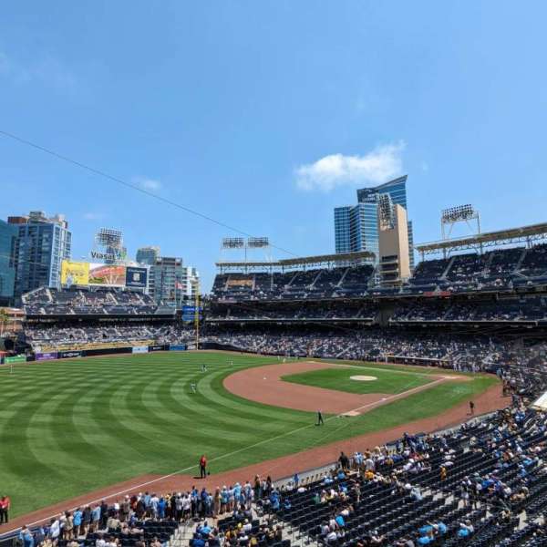Petco Park, section: 220, row: 2, seat: 3