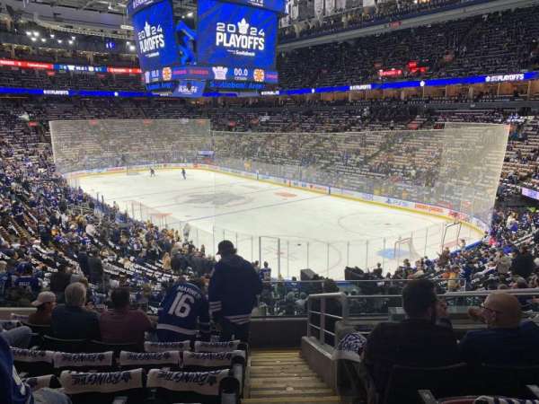 Scotiabank Arena, section: 115, row: 28, seat: 27