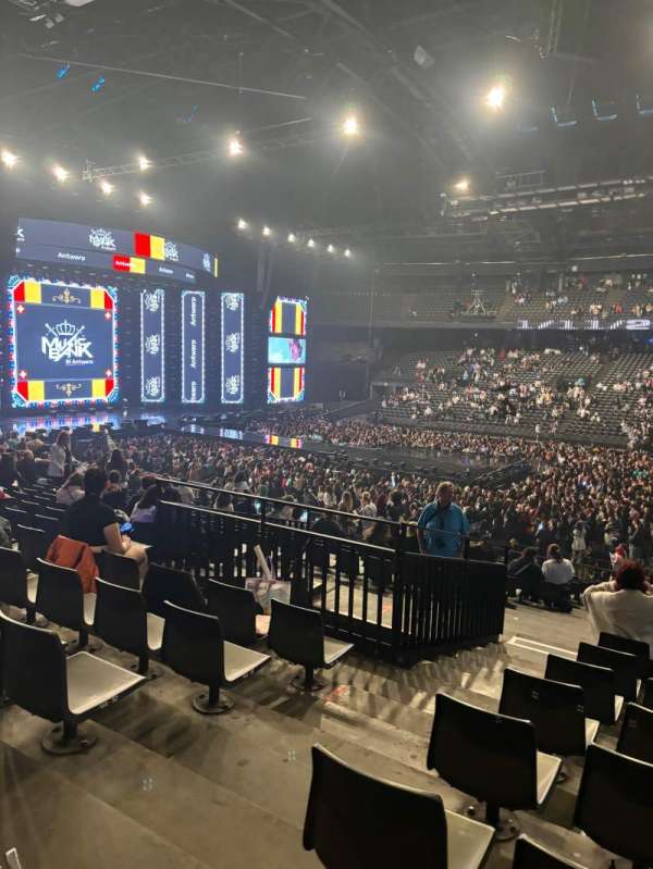 AFAS Dome, section: 148, row: 32, seat: 2