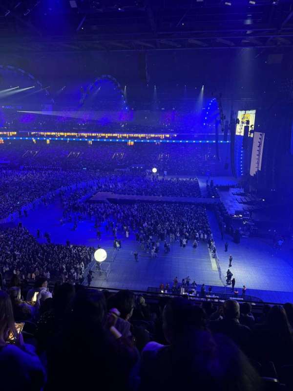 Paris La Défense Arena, section: 419, row: 49, seat: 34