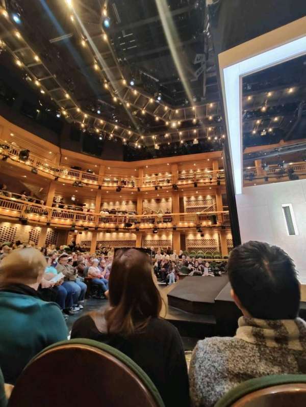 Chicago Shakespeare - Courtyard Theater, section: Main Floor Right, row: B, seat: 104