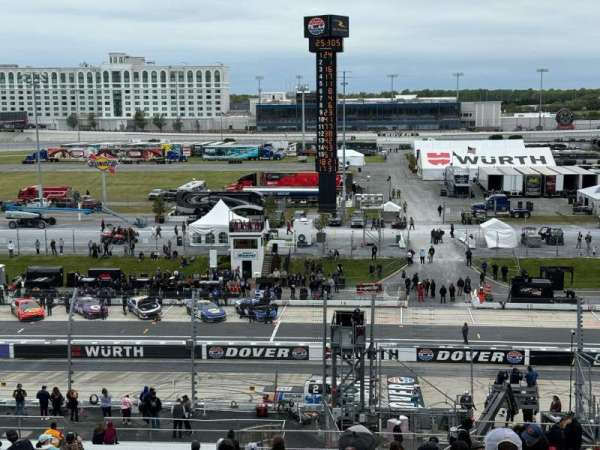 Dover Motor Speedway, section: 100, row: 46, seat: 5