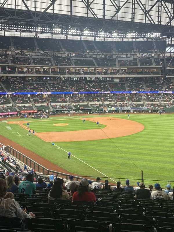 Globe Life Field, section: 126, row: 17, seat: 19