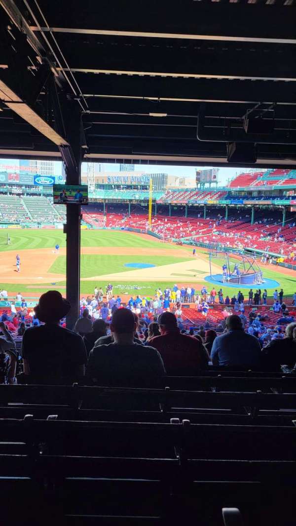 Fenway Park, section: Grandstand 25, row: 18, seat: 23