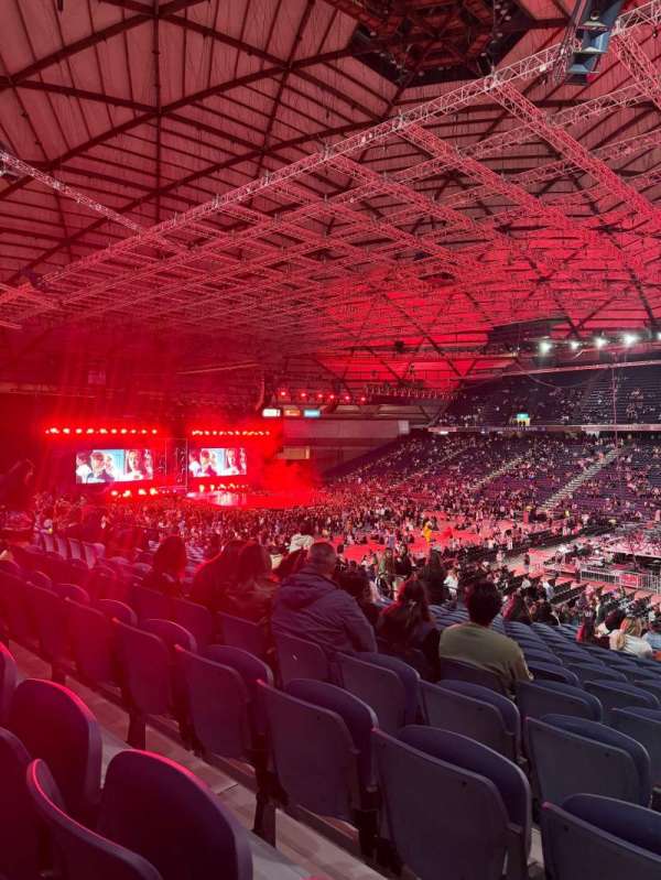 tacoma dome, section: 107, row: GG, seat: 4