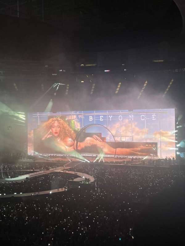 SoFi Stadium, section: 239, row: 5, seat: 9-10