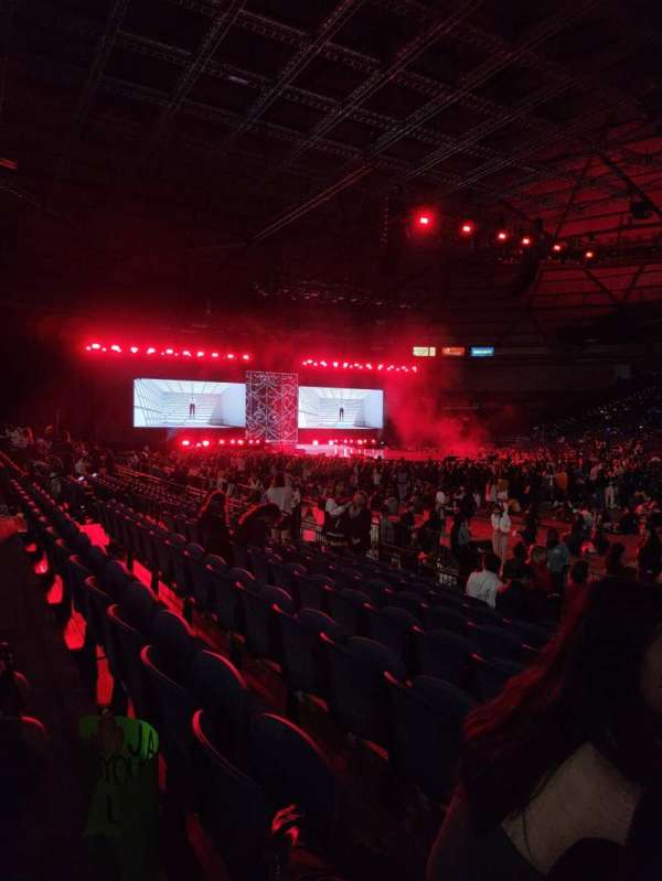 tacoma dome, section: 105, row: G, seat: 3-4