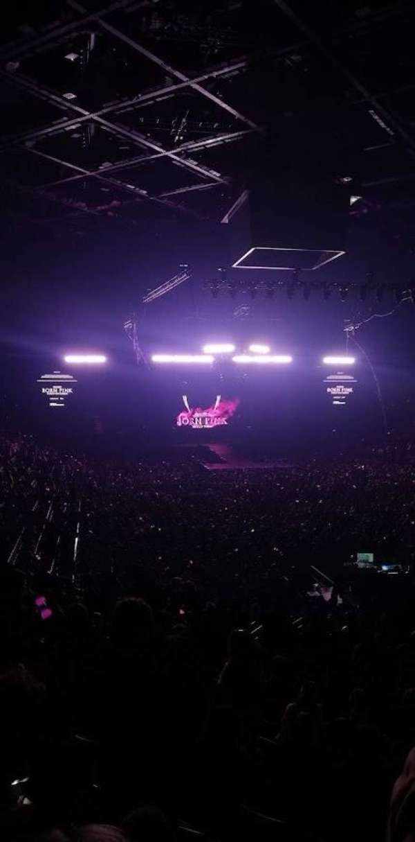 Accor Arena, section: GRADIN T, row: 09, seat: 18