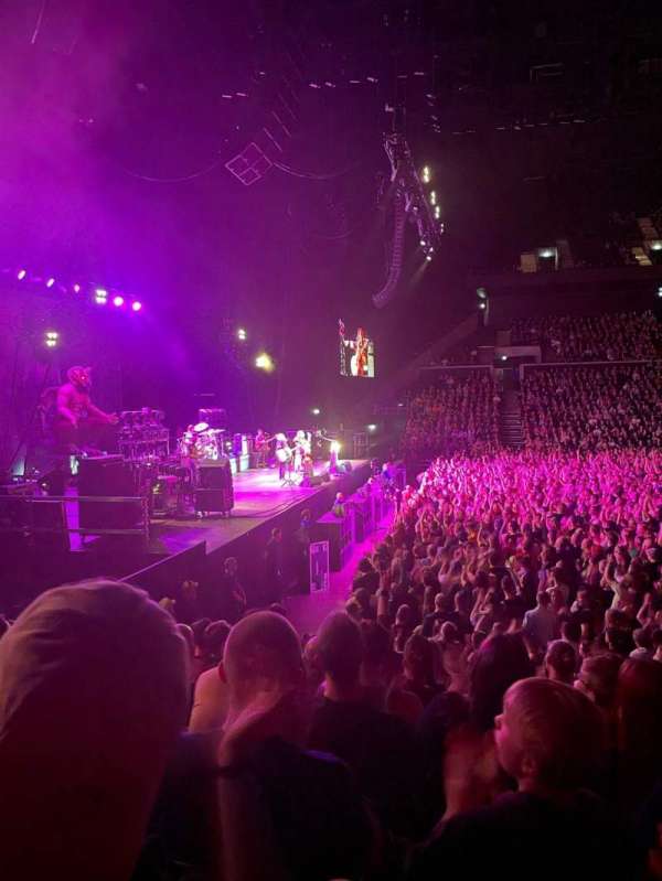 Royal Arena, section: 117, row: 16, seat: 334