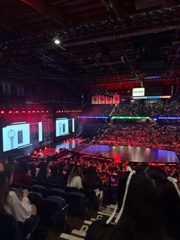 Allstate Arena, section: 202, row: G, seat: 32
