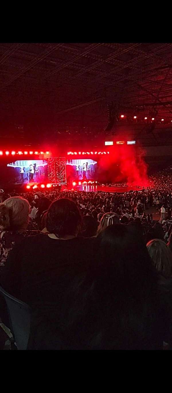 tacoma dome, section: 106, row: U, seat: 13