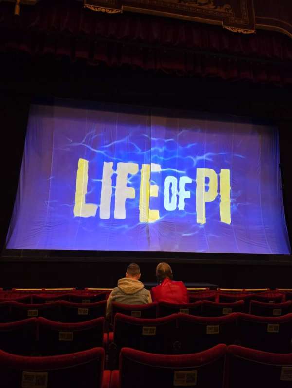 Liverpool Empire, section: Stalls, row: B, seat: 33