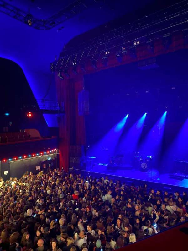 L'Olympia, section: Mezzanine, row: 2, seat: 30