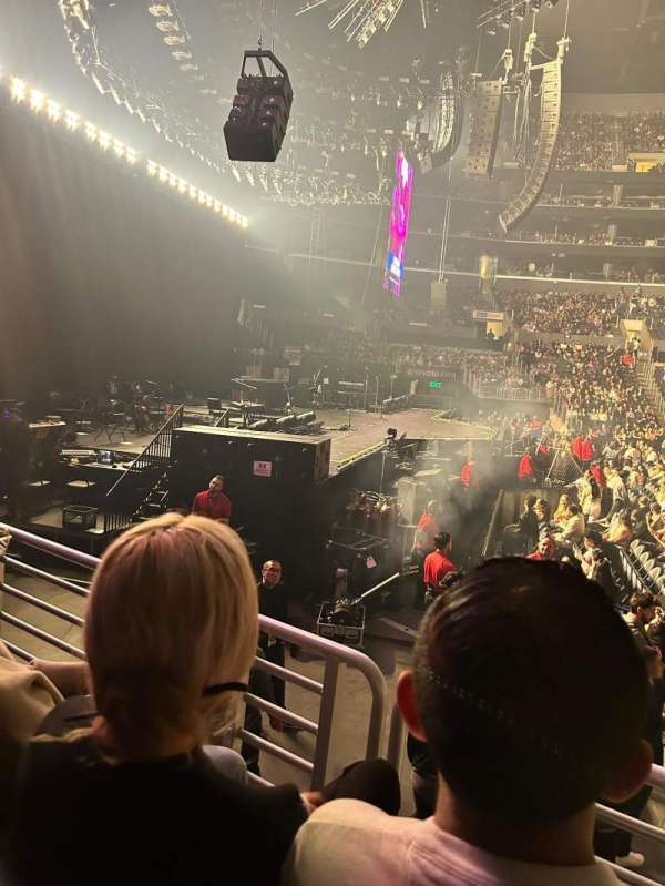 Crypto.com Arena, section: 114, row: 11, seat: 1