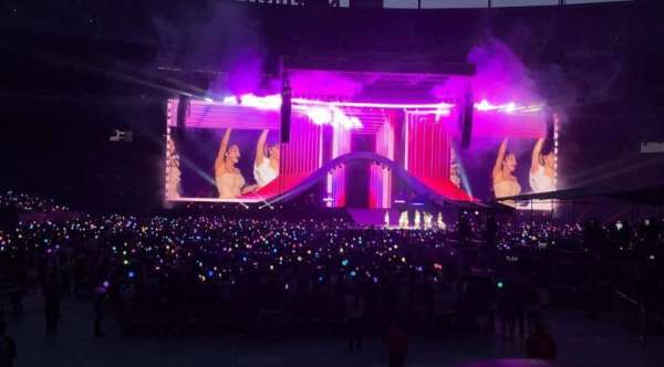 MetLife Stadium, section: 128, row: 7, seat: 20