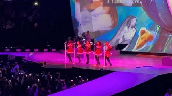 Nassau Veterans Memorial Coliseum, section: 102, row: 1, seat: 14