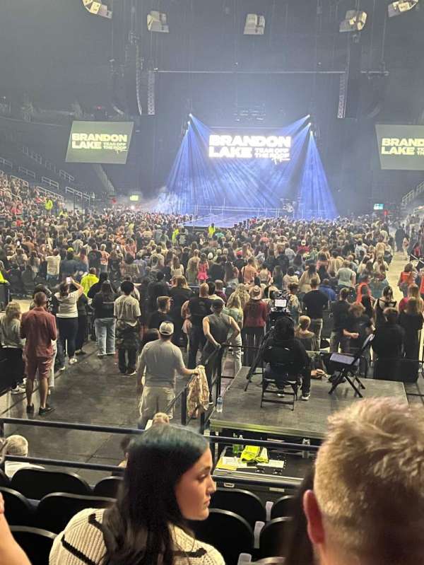 First Horizon Coliseum, section: 118, row: FF, seat: 8