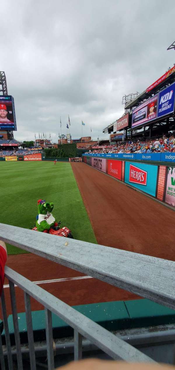Citizens Bank Park, section: 108, row: 19, seat: 9