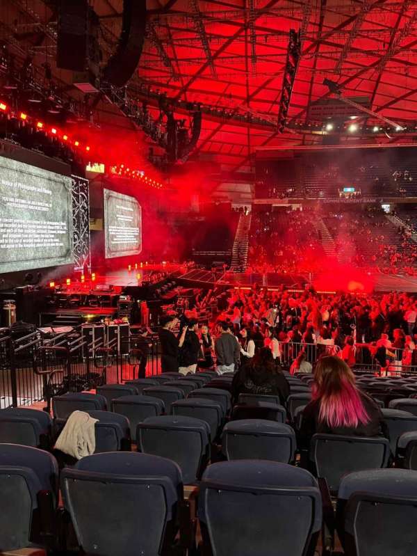 Tacoma Dome, section: 102, row: M, seat: 18