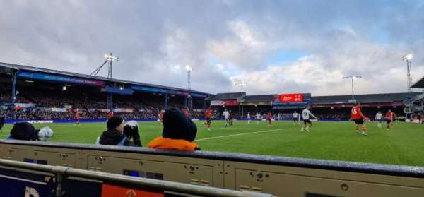 Kenilworth Road, section: Kenilworth Lower B, row: A, seat: 6