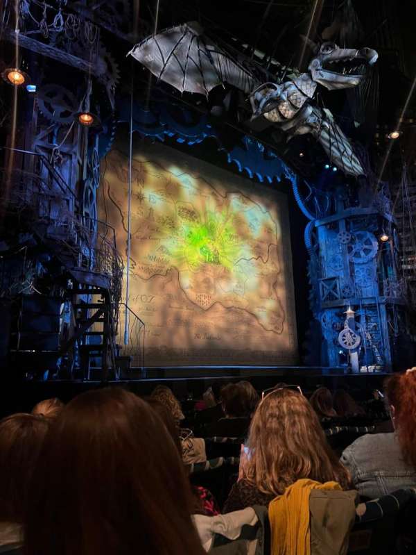 Apollo Victoria Theatre, section: Stalls, row: H, seat: 41