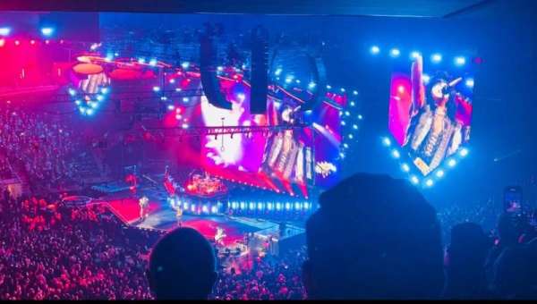 Madison Square Garden, section: 209, row: 14, seat: 22