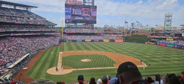 Citizens Bank Park, section: 218, row: 7, seat: 4