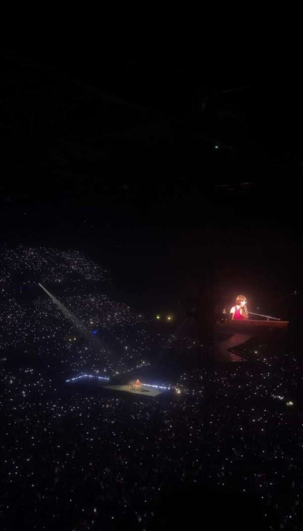 Paris La Défense Arena, section: 413, row: 50, seat: 35