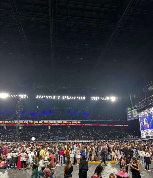 Paris La Défense Arena, section: 115, row: 5, seat: 36