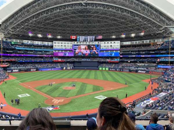 Rogers Centre, section: 223A, row: 6, seat: 7