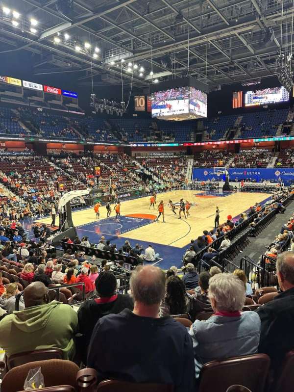 Mohegan Sun Arena, section: 27, row: P, seat: 18