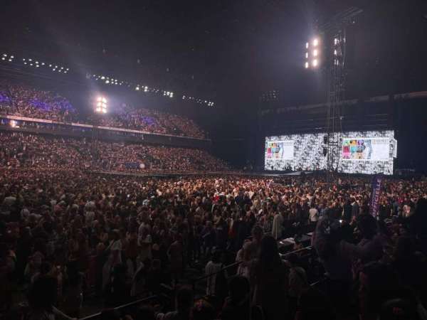 Paris La Défense Arena, section: 113, row: 9, seat: 19