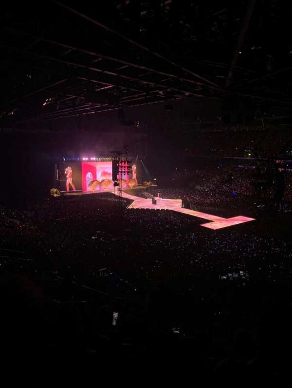 Paris La Défense Arena, section: 406, row: 51, seat: 36