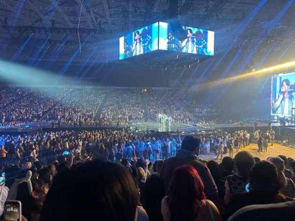 Tacoma Dome, section: 119, row: M, seat: 9