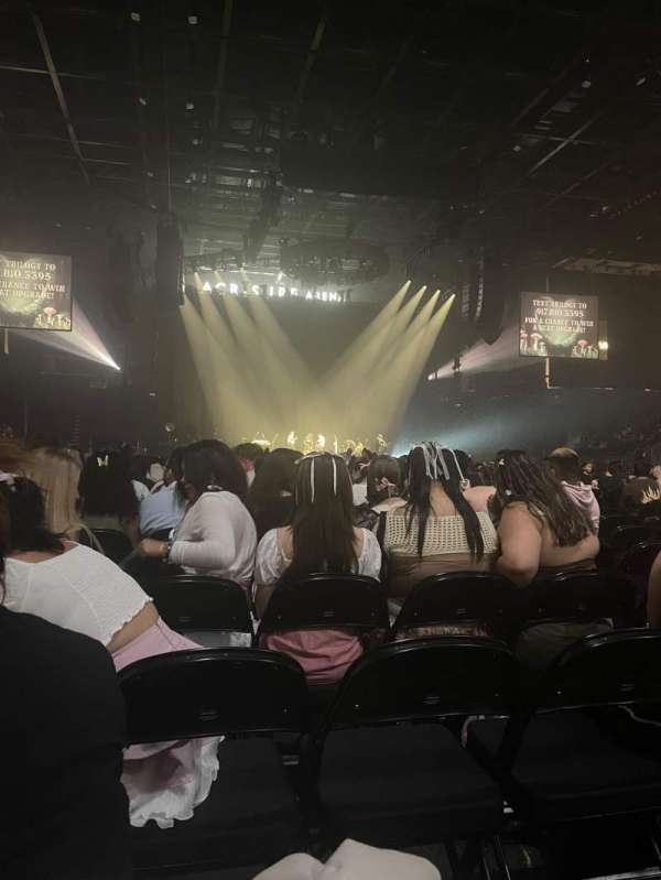 Acrisure Arena, section: Floor 7, row: 11, seat: 10