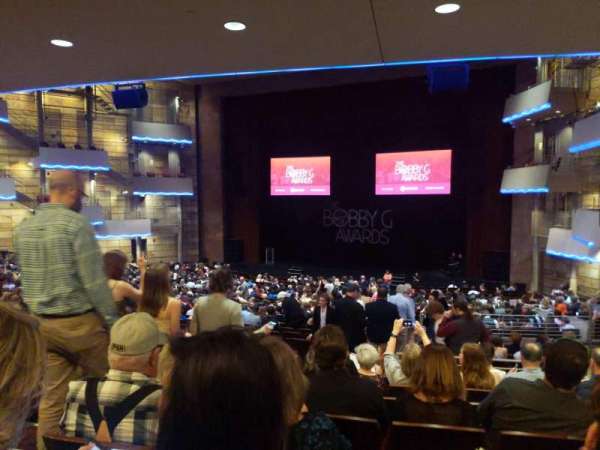 Temple Buell Theatre, section: Orchestra B, row: VV, seat: 3