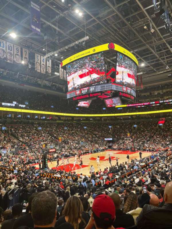 Scotiabank Arena, section: 122, row: 16, seat: 11