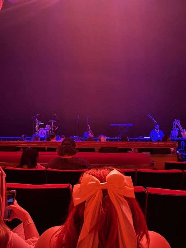 Radio City Music Hall, section: Orchestra 4, row: FF, seat: 404